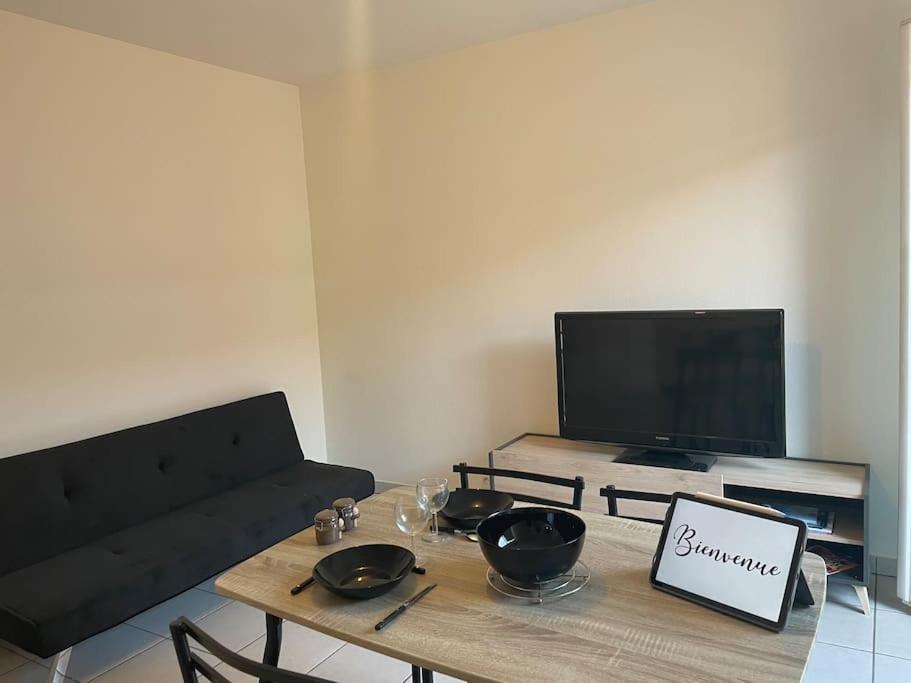Appartement 2 Pieces Фрежус Екстер'єр фото